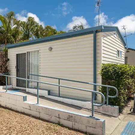 Harbour Lights Tourist Park Hotel Bowen Exterior photo